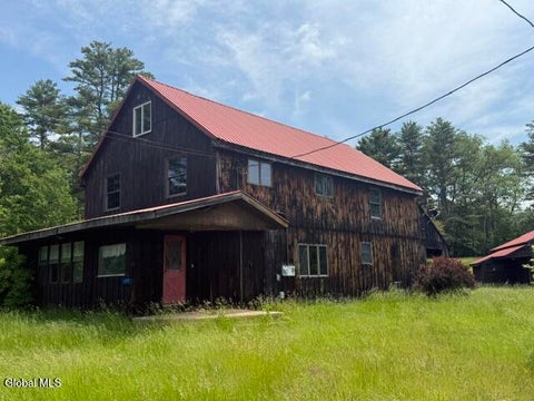 Homes For Sale - 26 S Shore Road<br/> Broadalbin, NY 12134