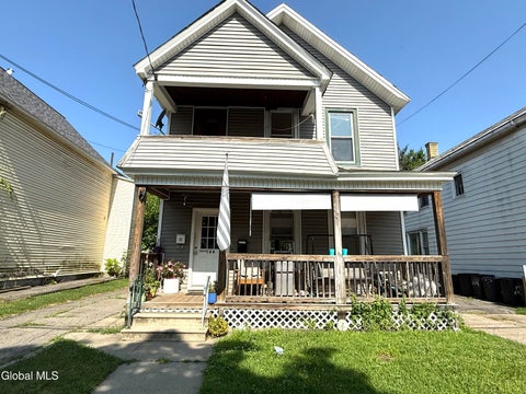 Photo of 126 Prospect Street #2, Schenectady, NY 12308 (MLS # 202617500)