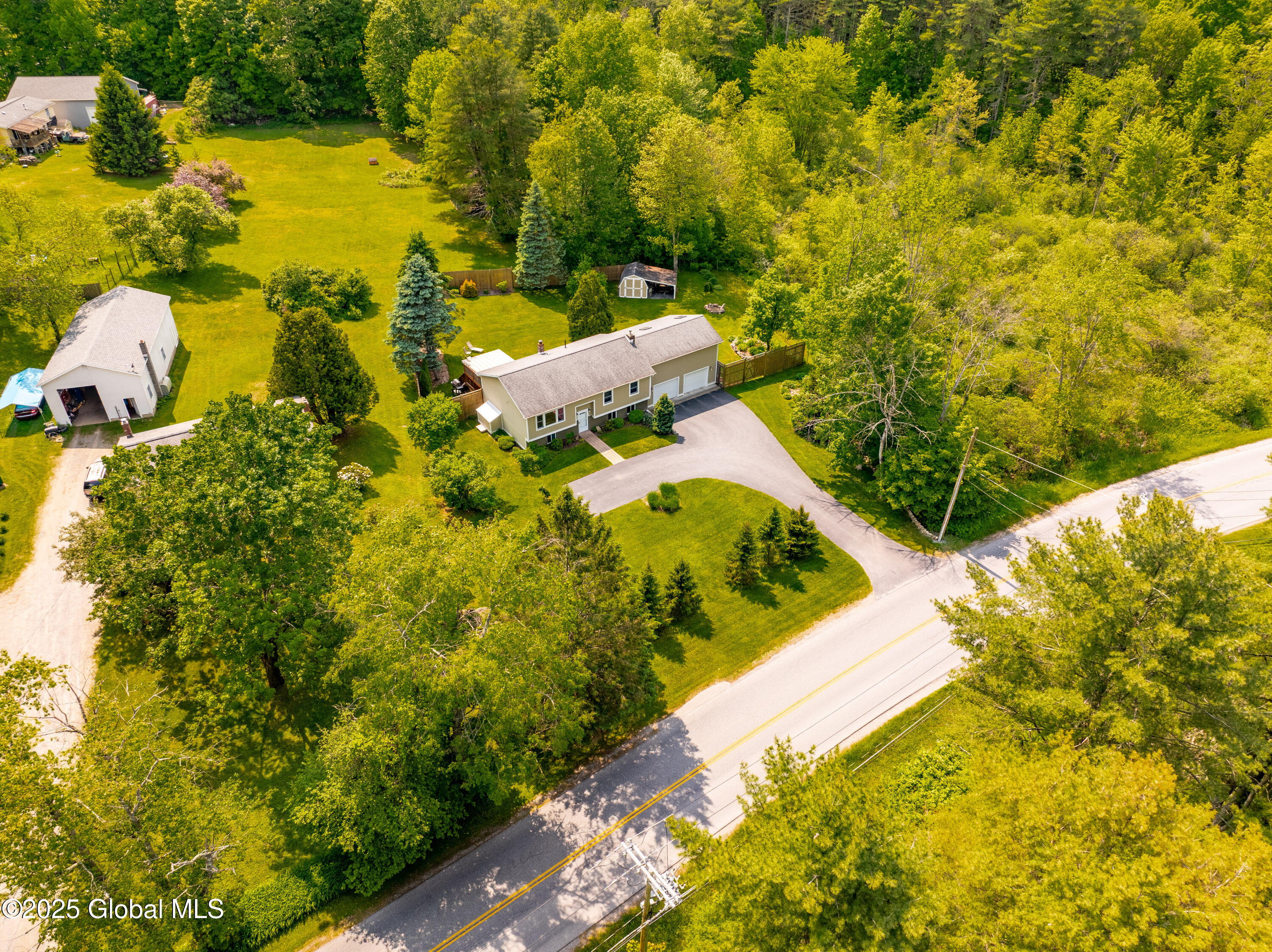 22 Sand Hill Road, Greenfield Center, New York image 4