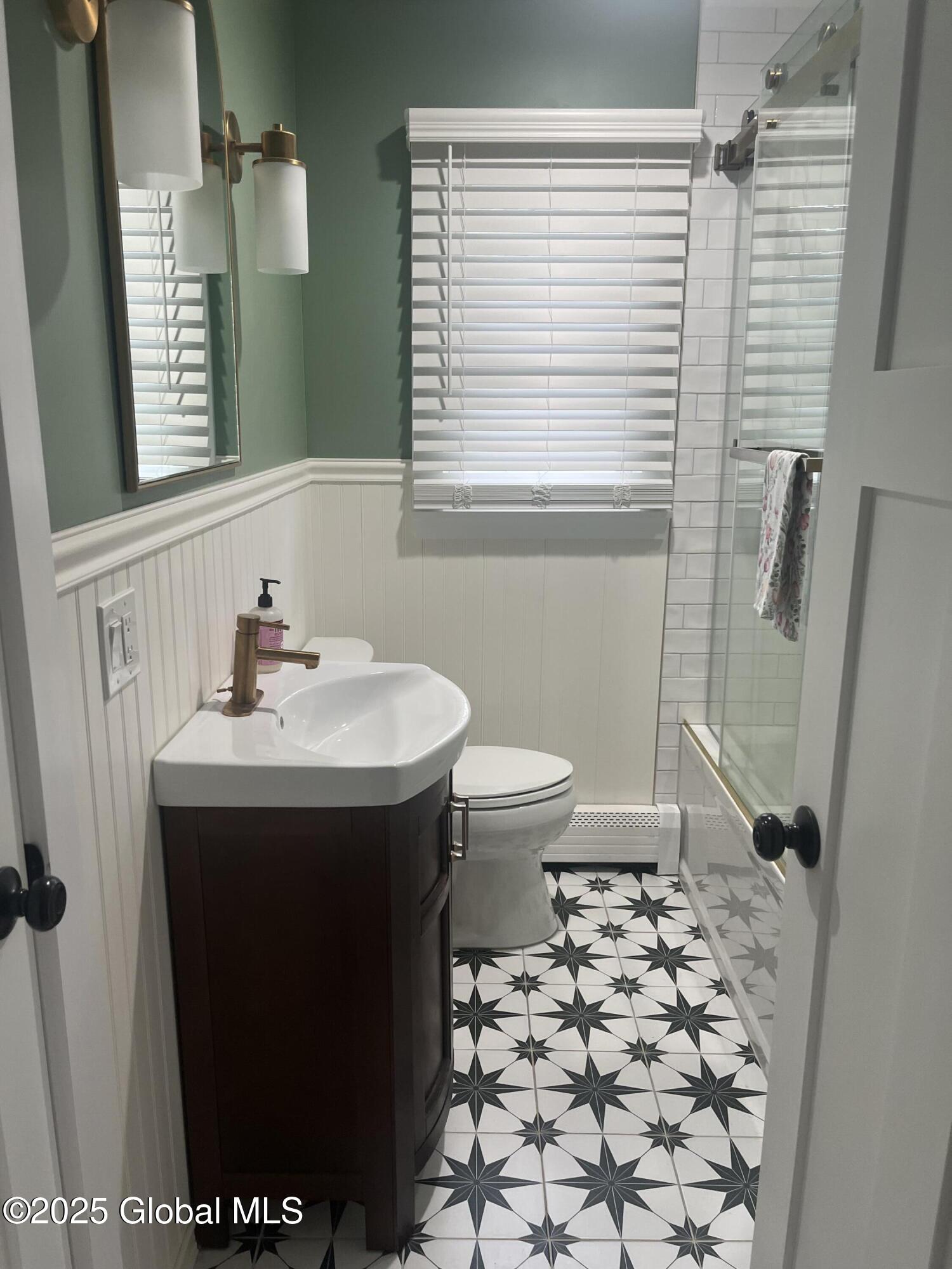 26 New Jersey Avenue, Rensselaer, New York image 15