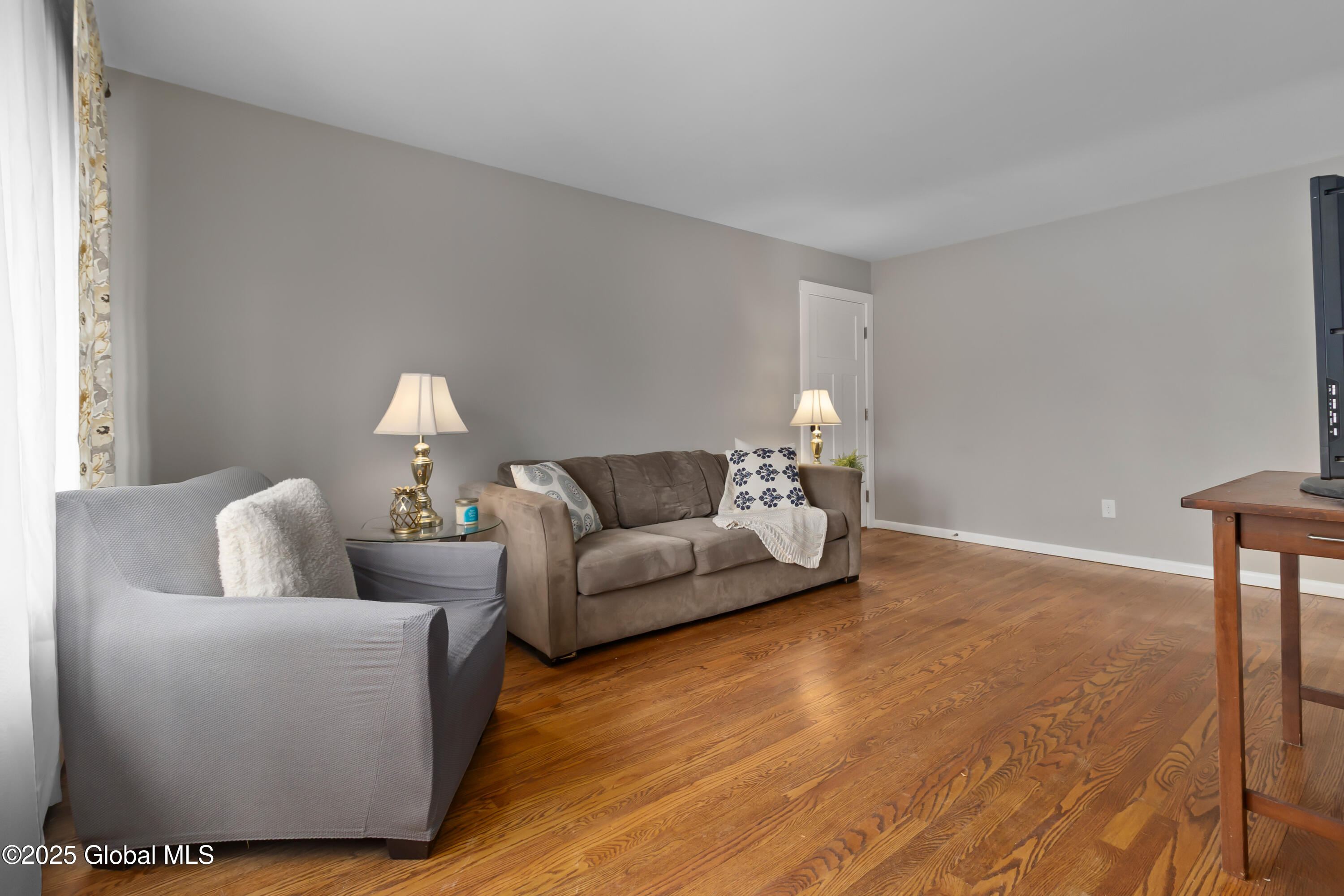 26 New Jersey Avenue, Rensselaer, New York image 5
