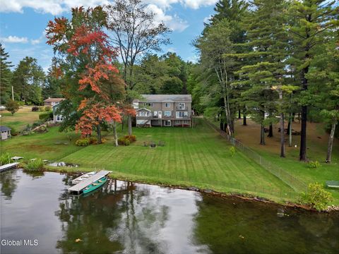 Homes For Sale - 9 Reardon Rd Extension<br/> Warren County, Queensbury, NY 12804