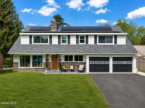 Photo of 246 Lenox Avenue, Albany, NY 12208 (MLS # 202620262)