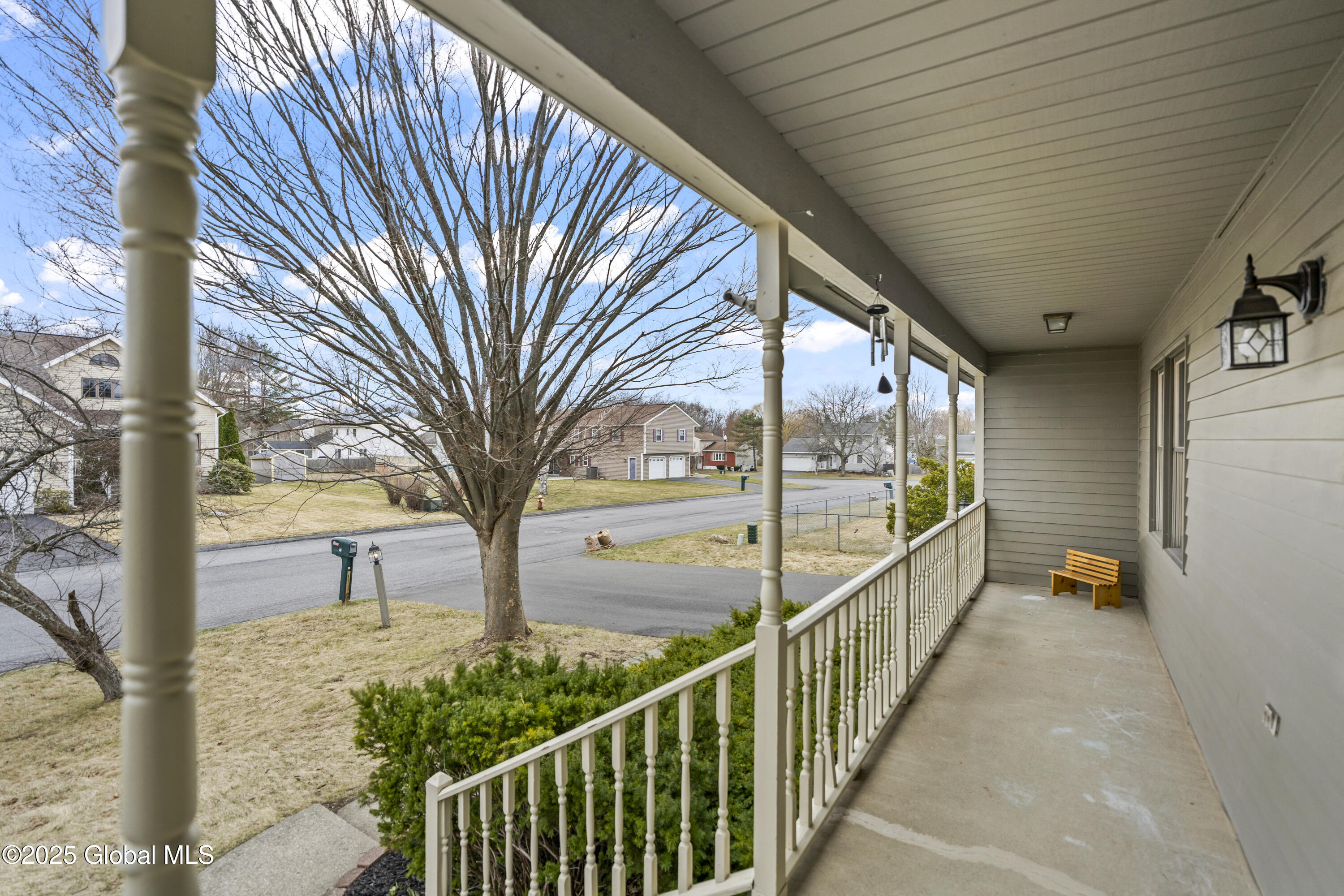 25 Valleywood Drive, Niskayuna, New York image 3