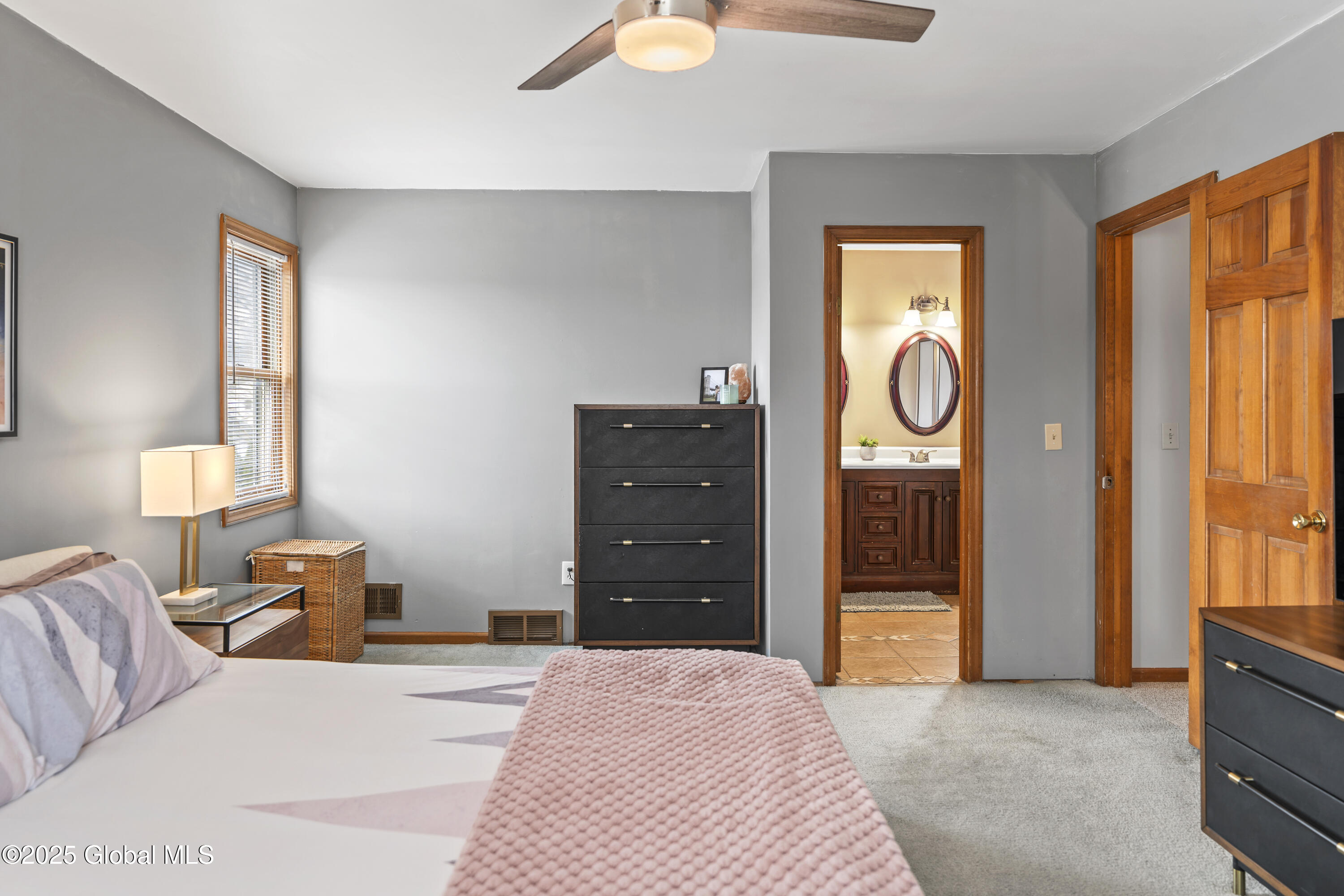 25 Valleywood Drive, Niskayuna, New York image 33
