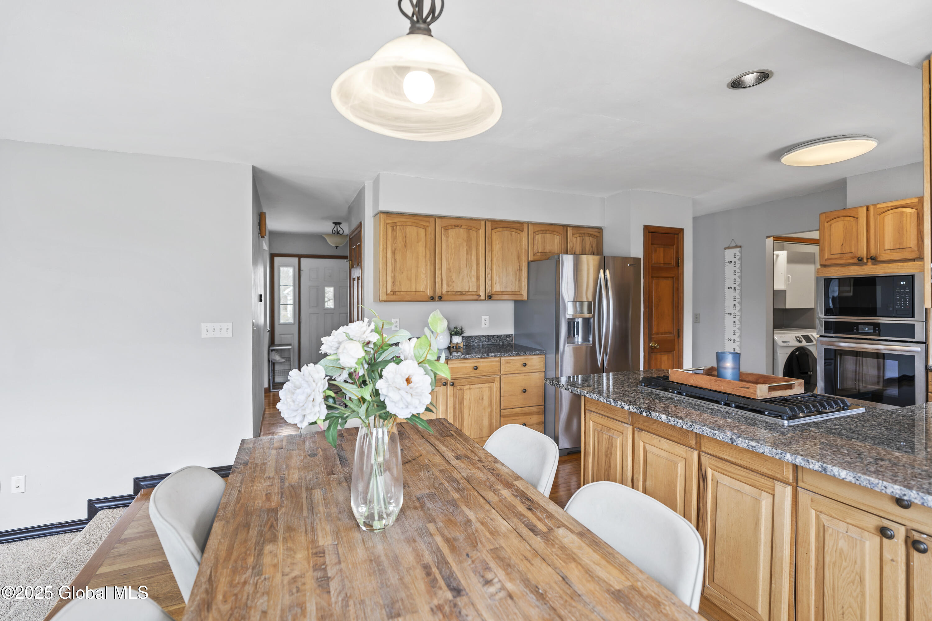 25 Valleywood Drive, Niskayuna, New York image 13