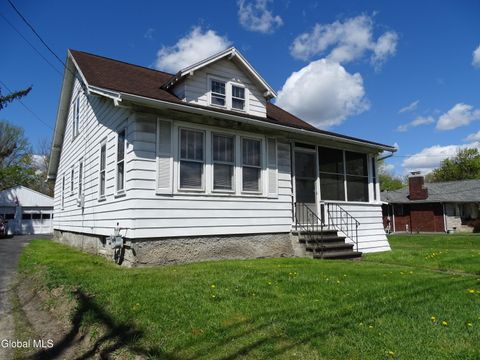 Homes For Sale - 90 Cohoes Road<br/> Watervliet, NY 12189