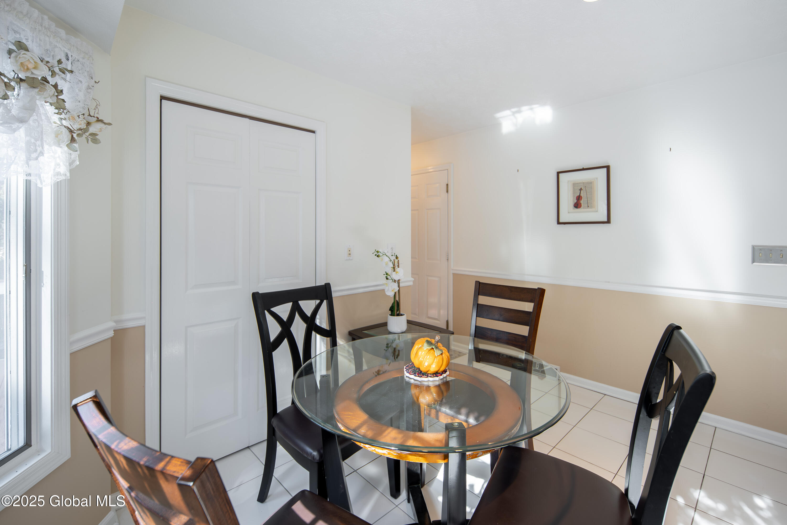 66 Huntleigh Drive, Colonie, New York image 18