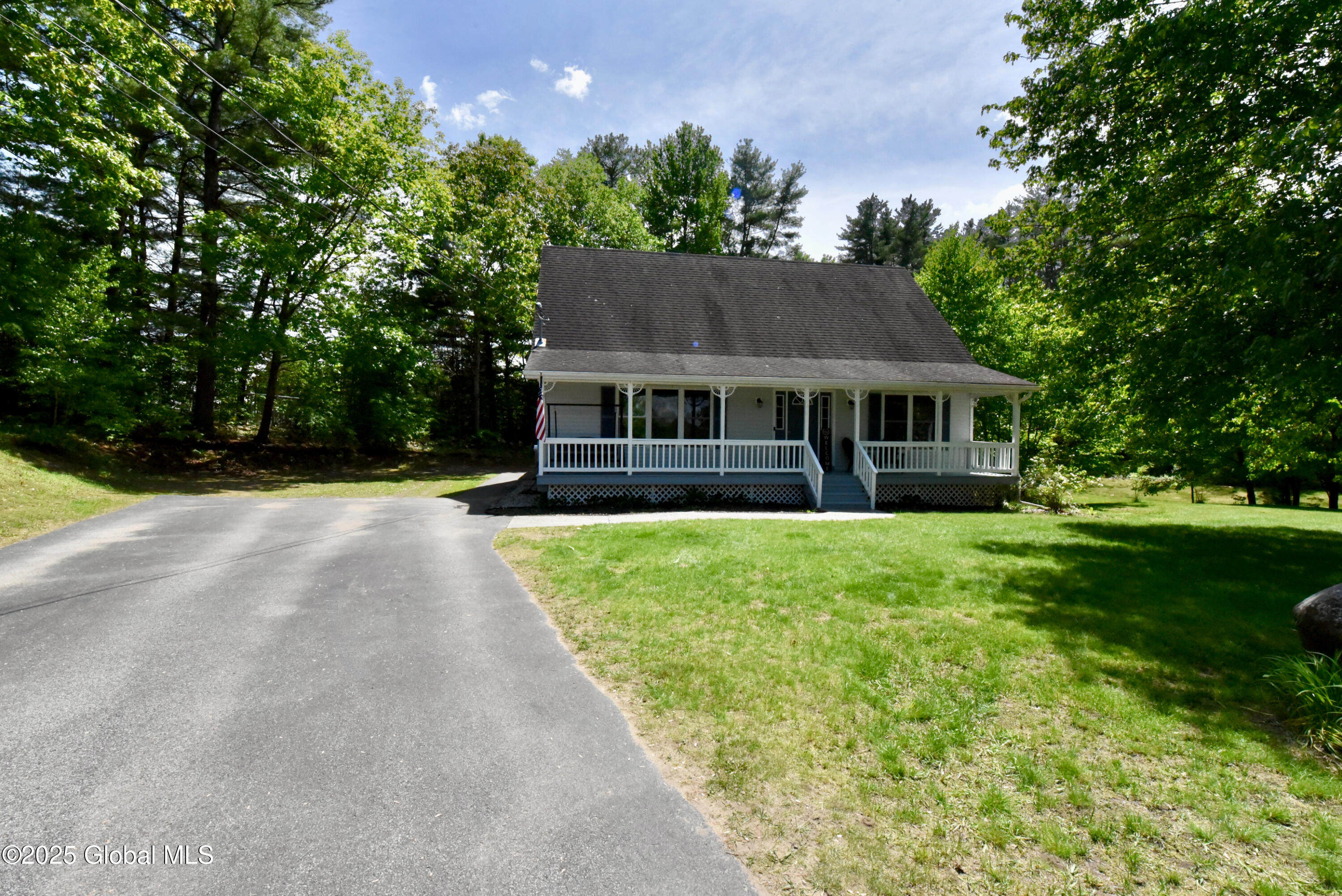 119 Lemont Avenue, Corinth, New York image 47