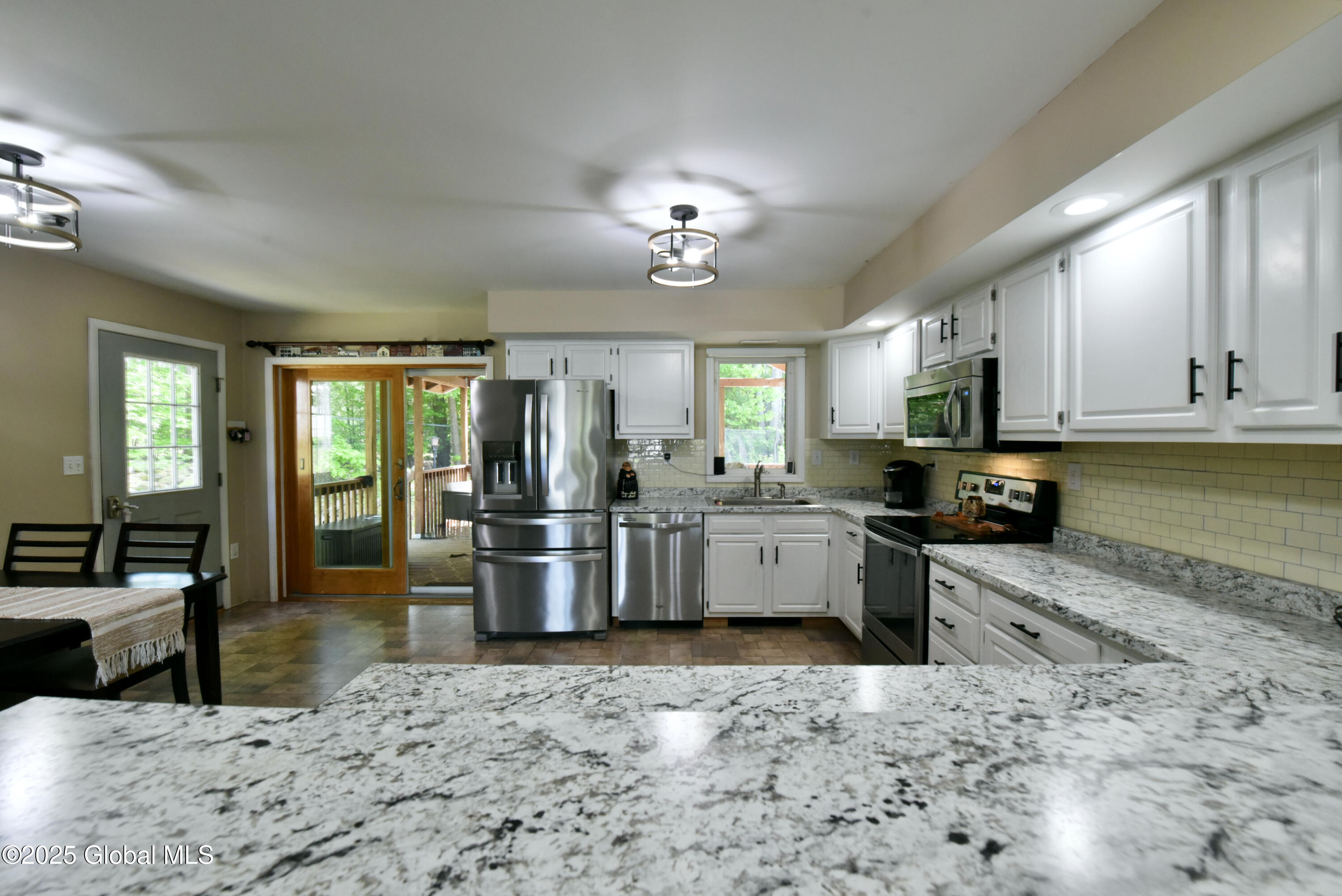 119 Lemont Avenue, Corinth, New York image 18