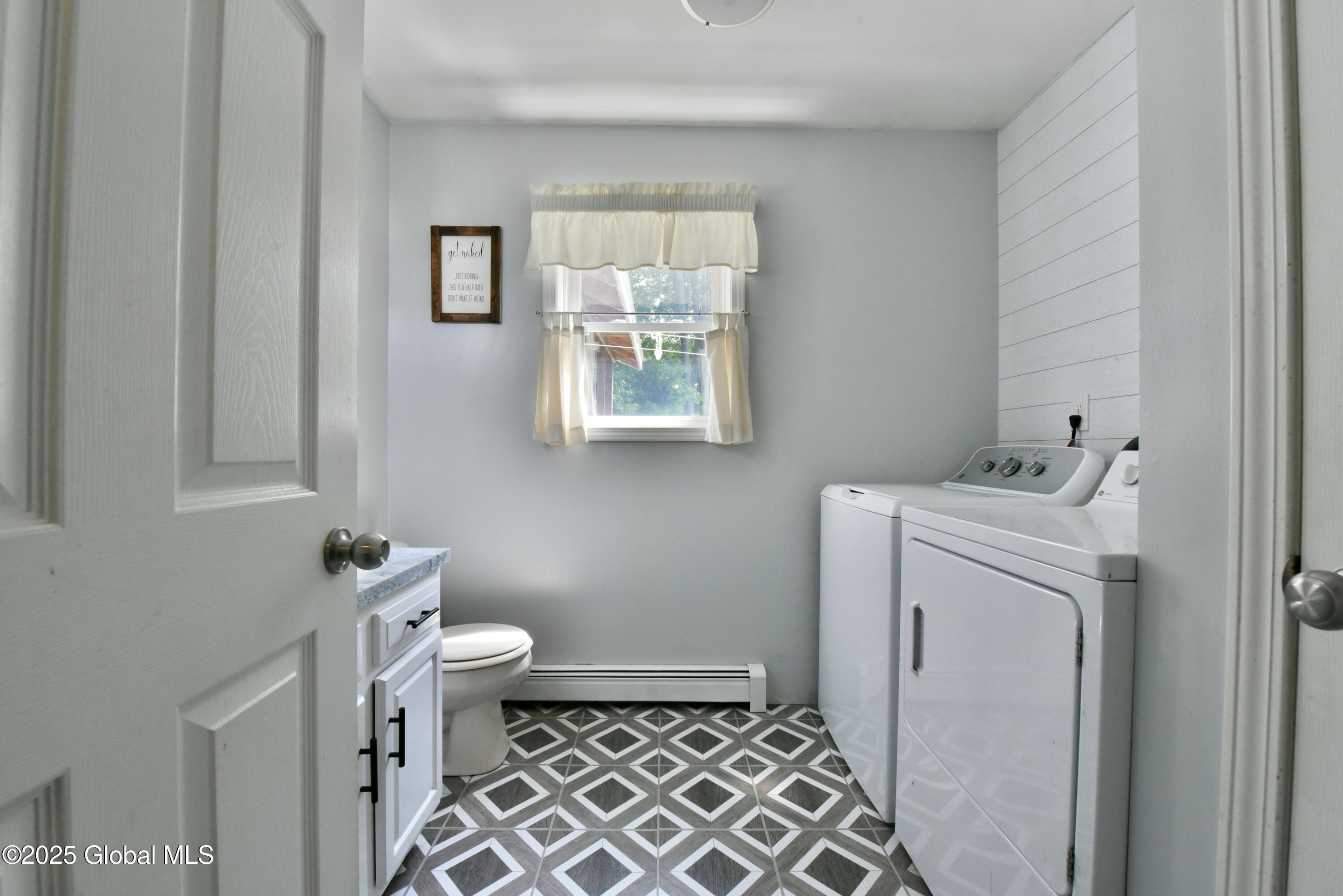 119 Lemont Avenue, Corinth, New York image 28