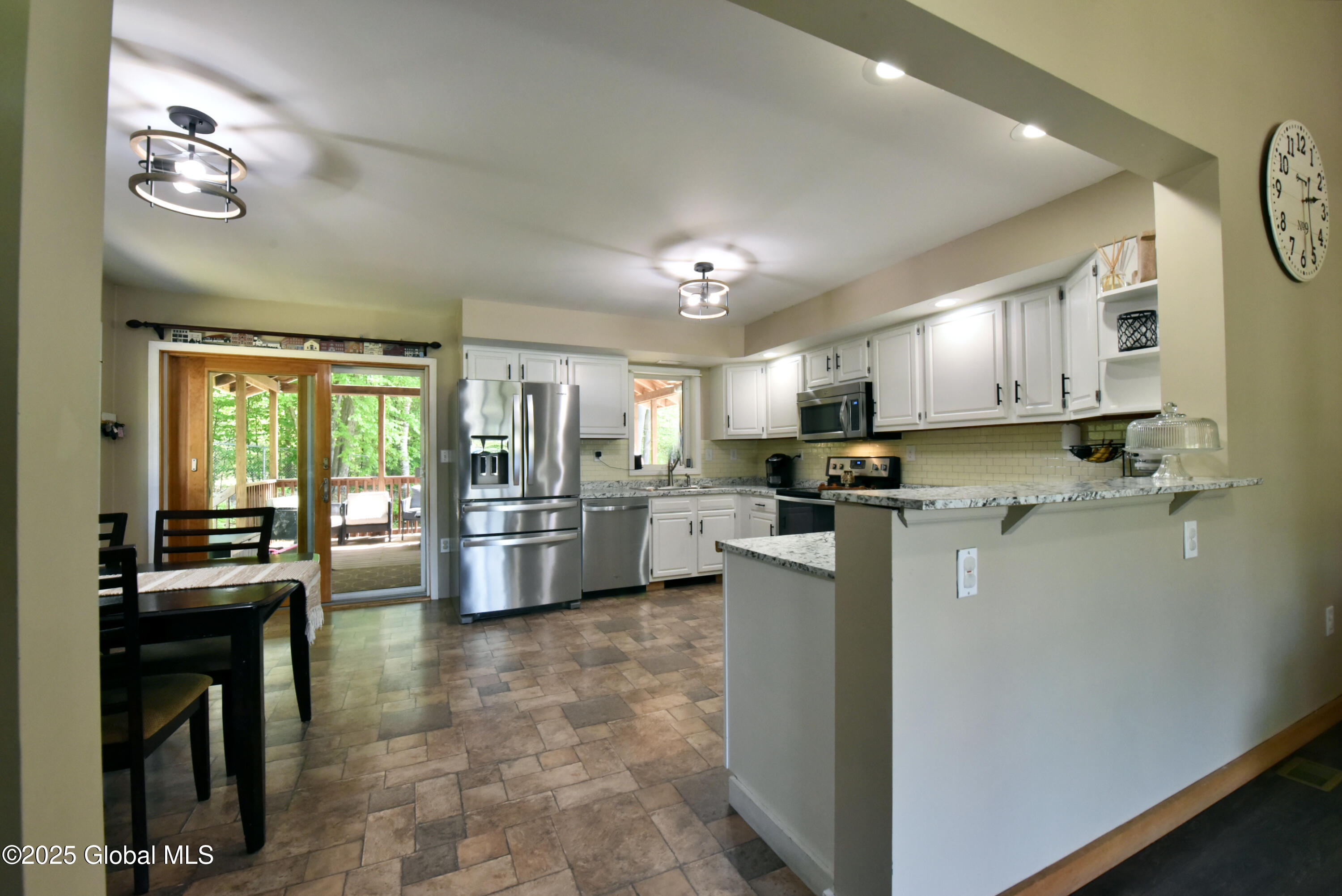 119 Lemont Avenue, Corinth, New York image 9