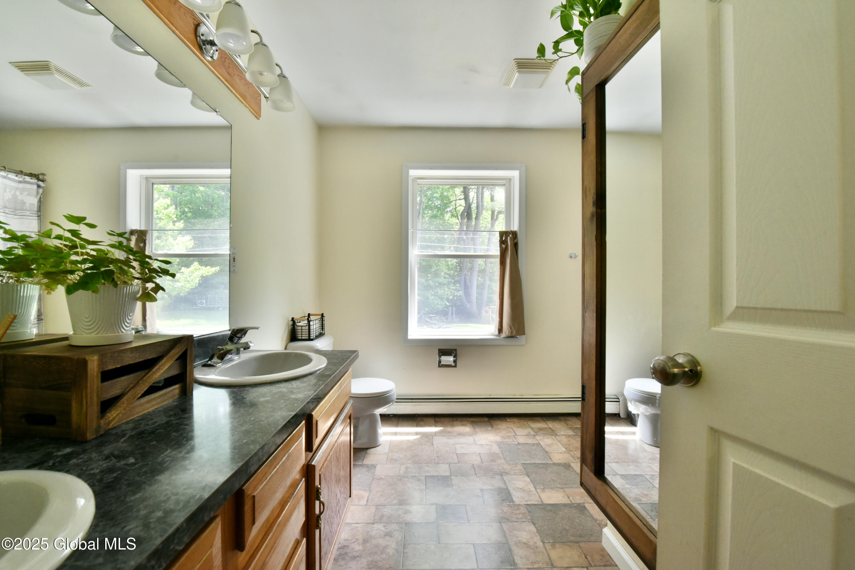 119 Lemont Avenue, Corinth, New York image 23