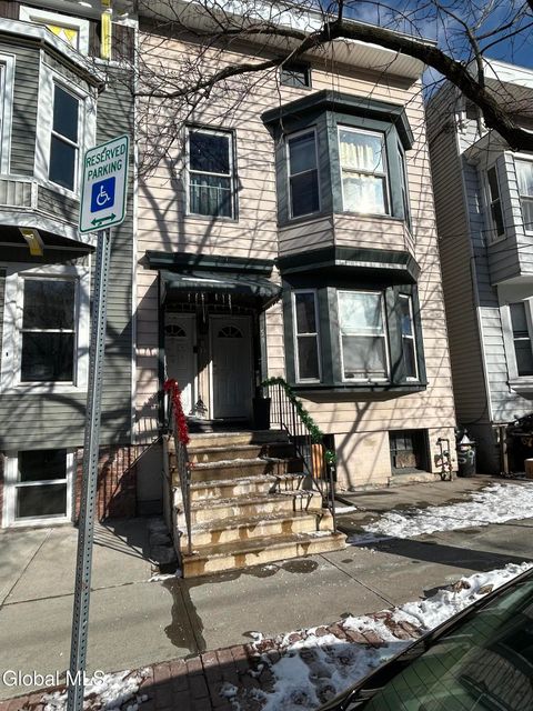 Photo of 59 Dana Avenue, Albany, NY 12208 (MLS # 202611184)