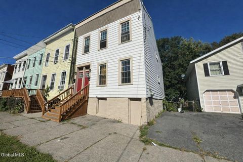 Photo of 193 Livingston Avenue, Albany, NY 12210 (MLS # 202610426)