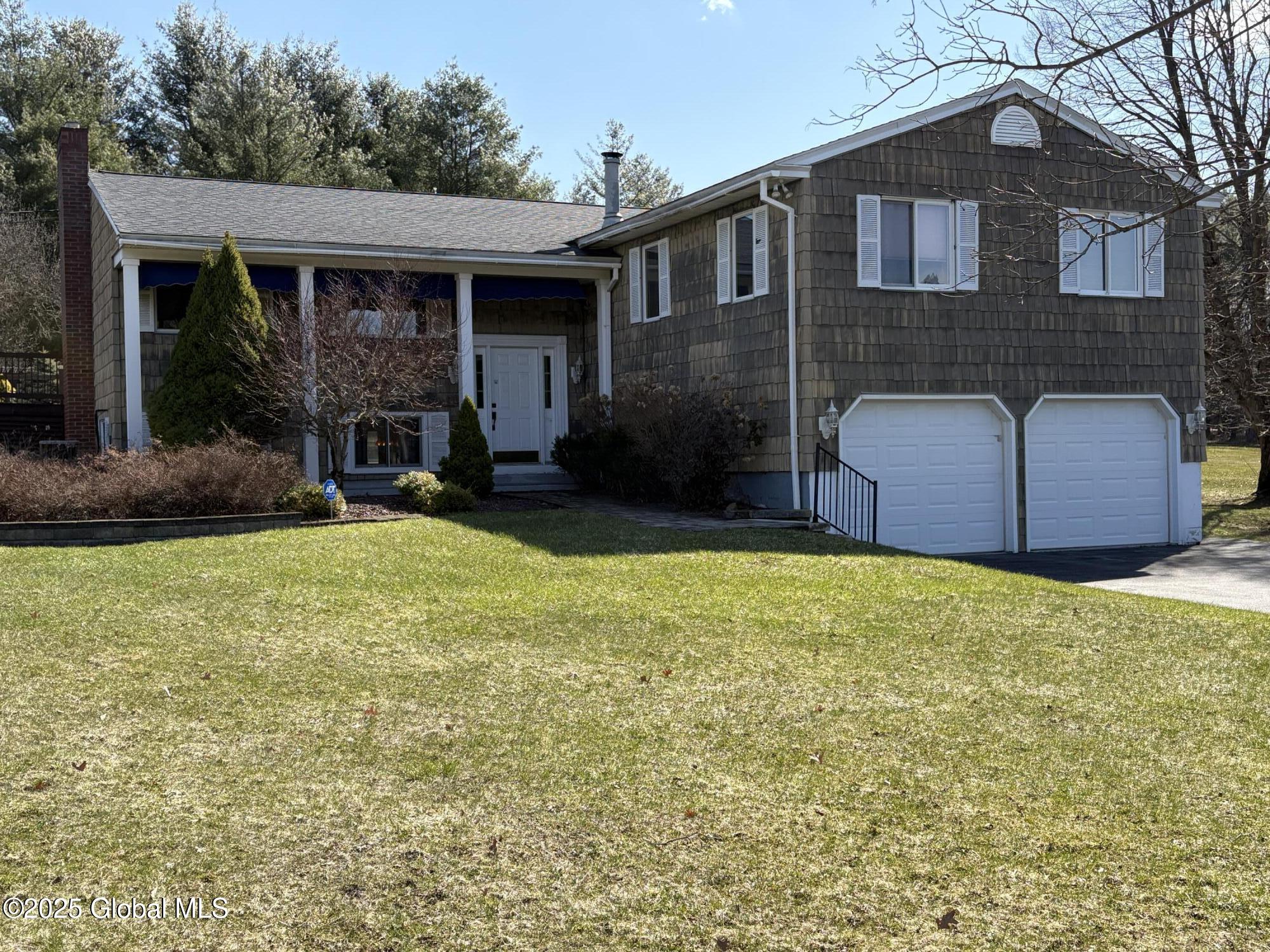 623 Midline Road, Amsterdam, New York image 1