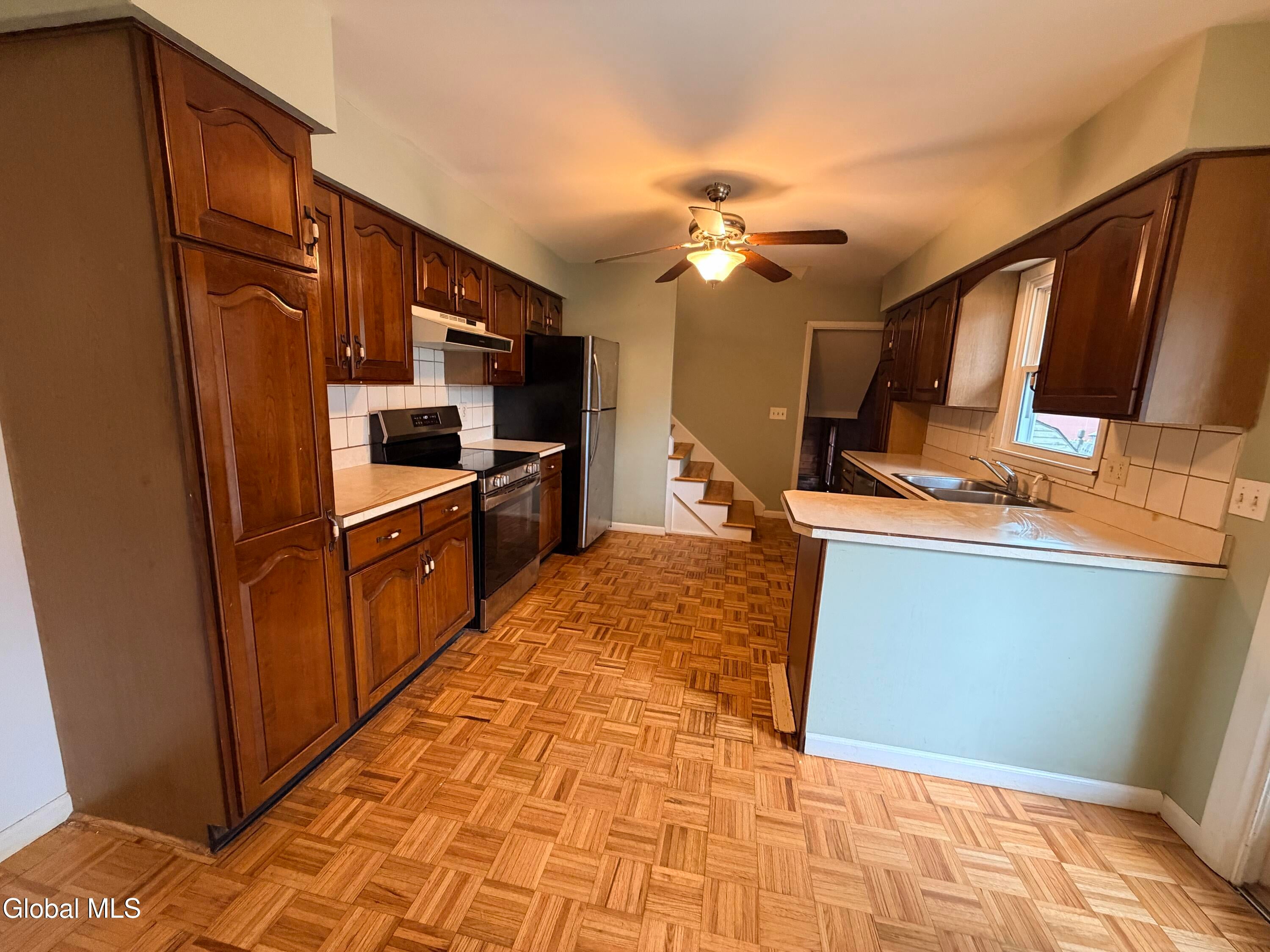 11 Pershing Drive