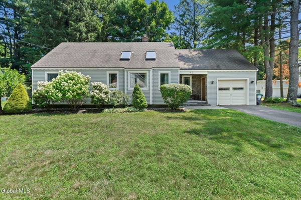 43 WILLIAM ST, KINDERHOOK, NY 12106 - Image ed58251d2e4fdf9b5dd4a34961d29d1e/458333810