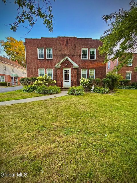 Photo of 2228 Crescent Road #4, Niskayuna, NY 12309 (MLS # 202523696) Photo of 2228 Crescent Road #4, Niskayuna, NY 12309 (MLS # 202523696)