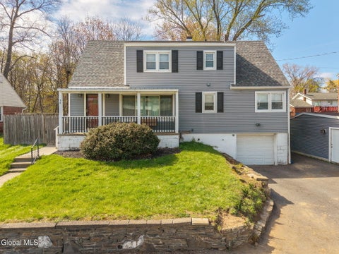 Multifamily For Sale - 35 Fountain Avenue<br/> Albany, NY 12203