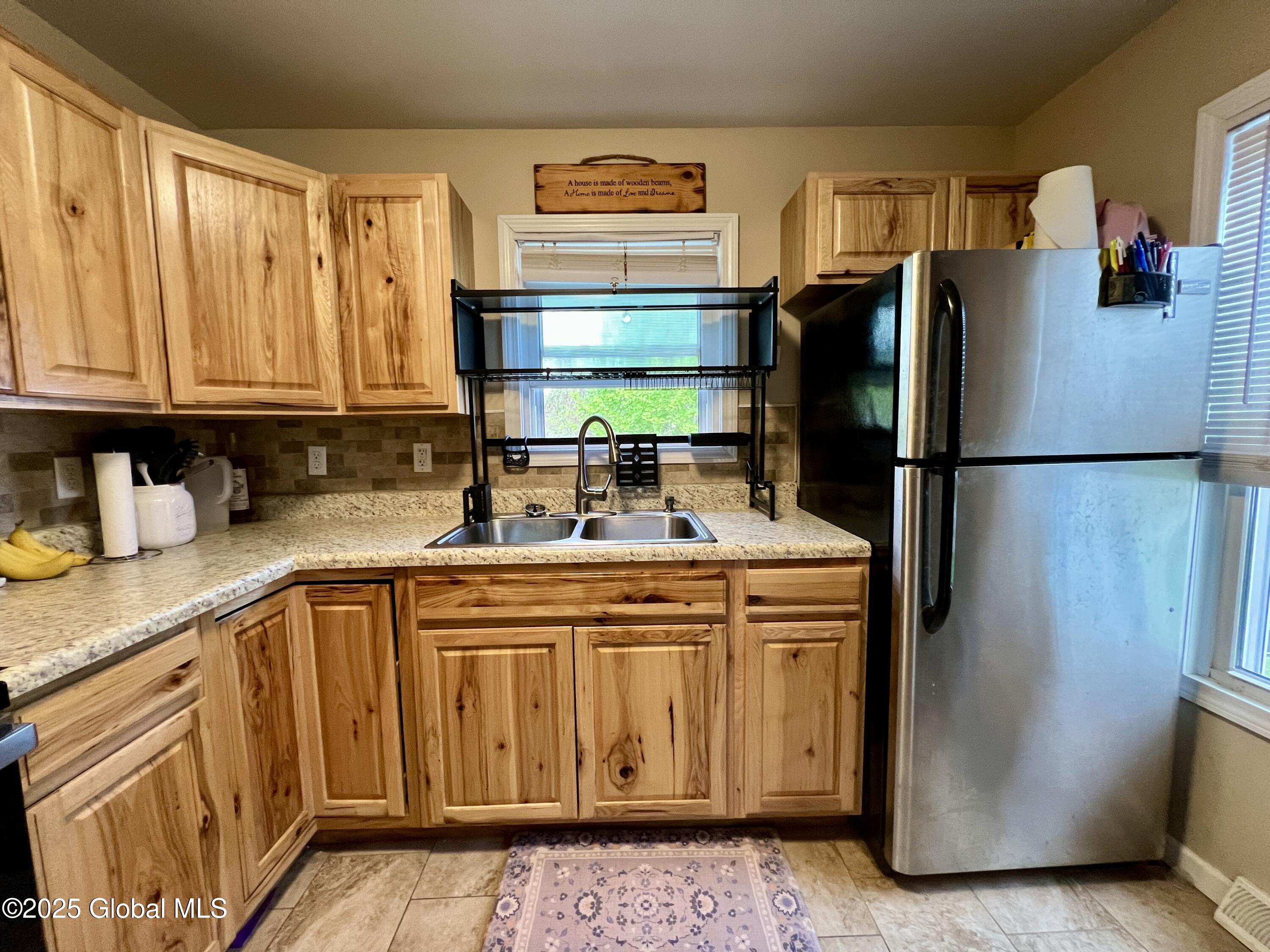 16 Russell Street, Hudson Falls, New York image 2