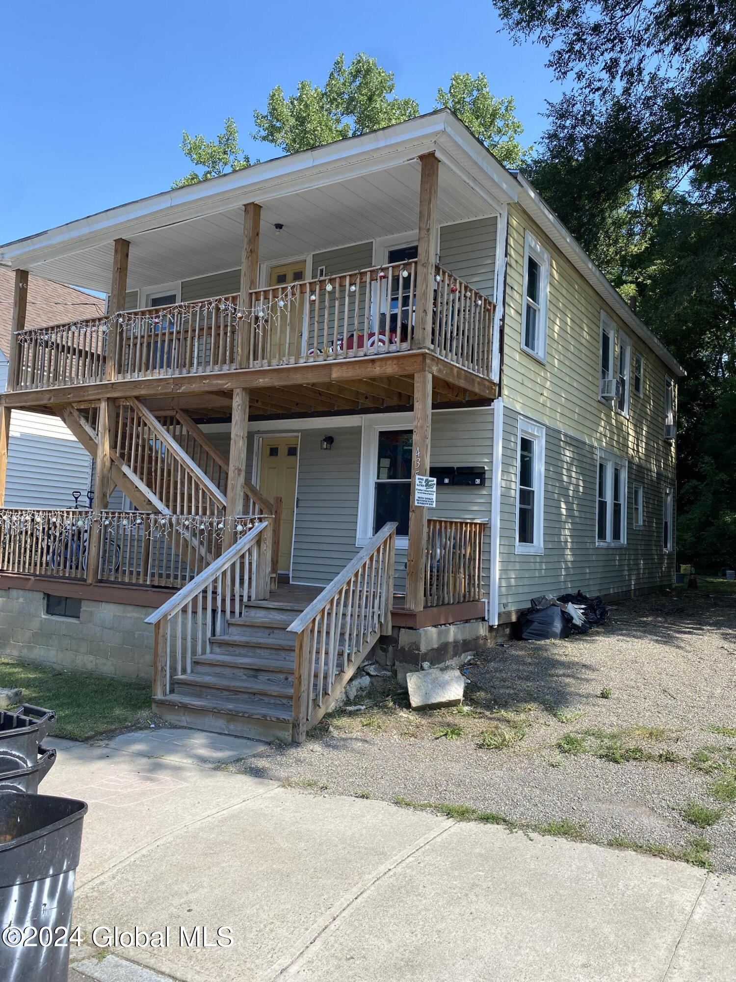 Schenectady, New York 12308, United States, 7 Bedrooms Bedrooms, ,2 BathroomsBathrooms,Residential,Active,48495