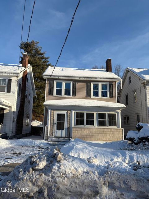 Photo of 17 Winthrop Avenue, Albany, NY 12203 (MLS # 202611425)