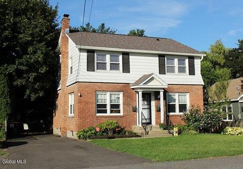Photo of 4 Katherine Road #4B, Colonie, NY 12205 (MLS # 202526281)