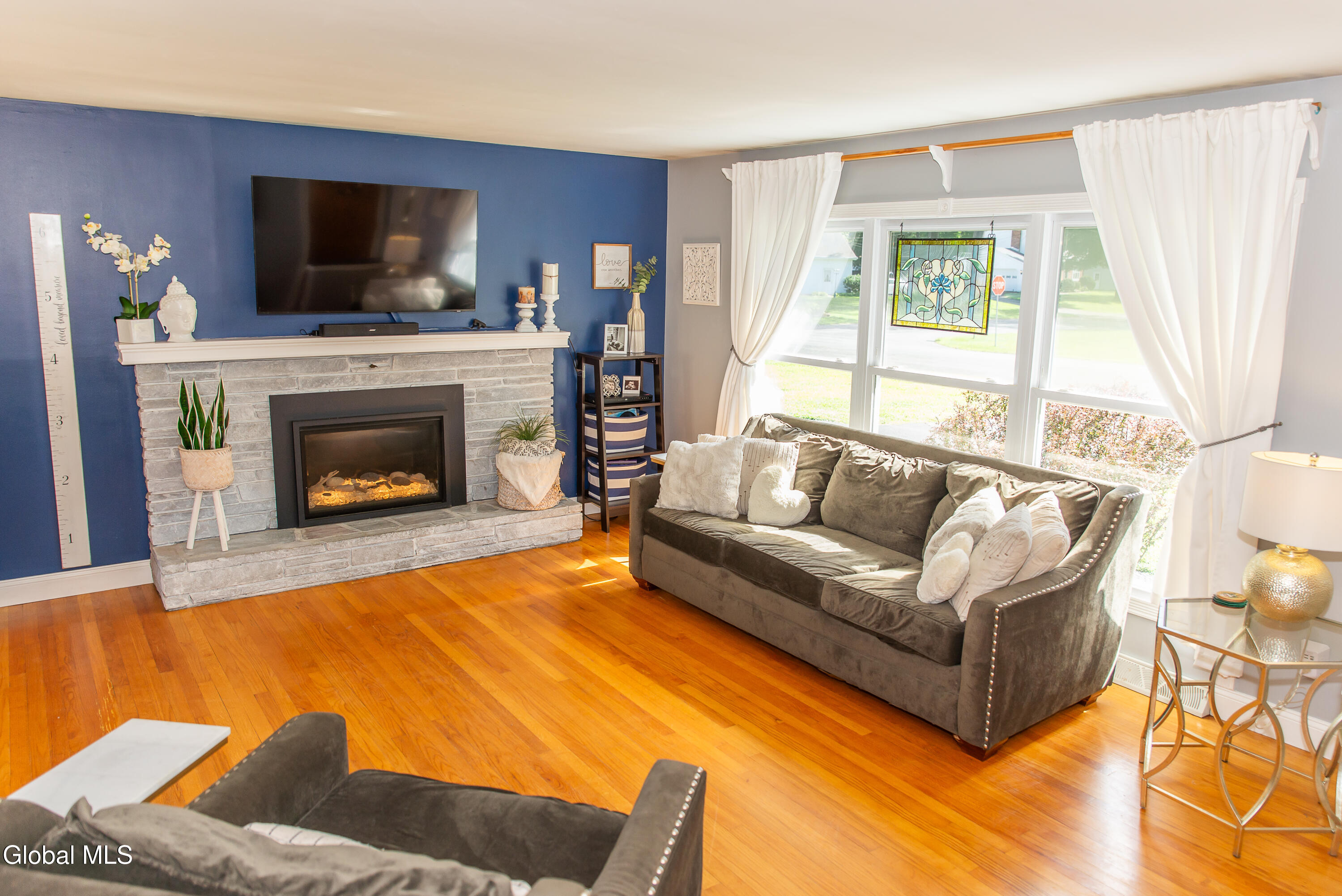 28 Sandalwood Lane