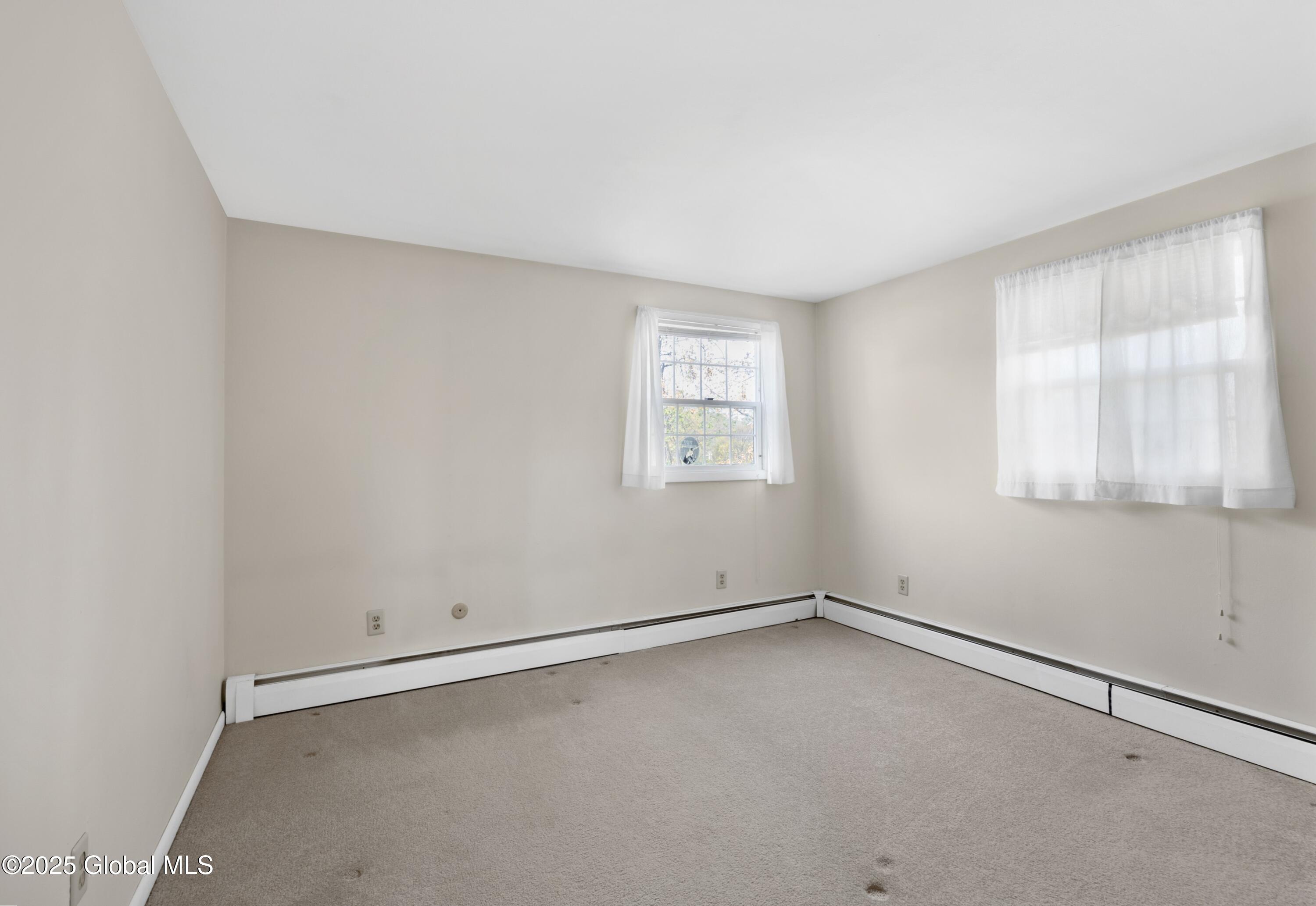 31 Garrison Lane, Ballston Lake, New York image 24