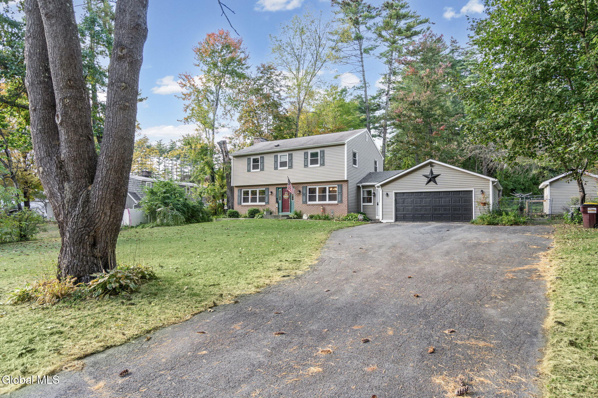 25 Nottingham Drive