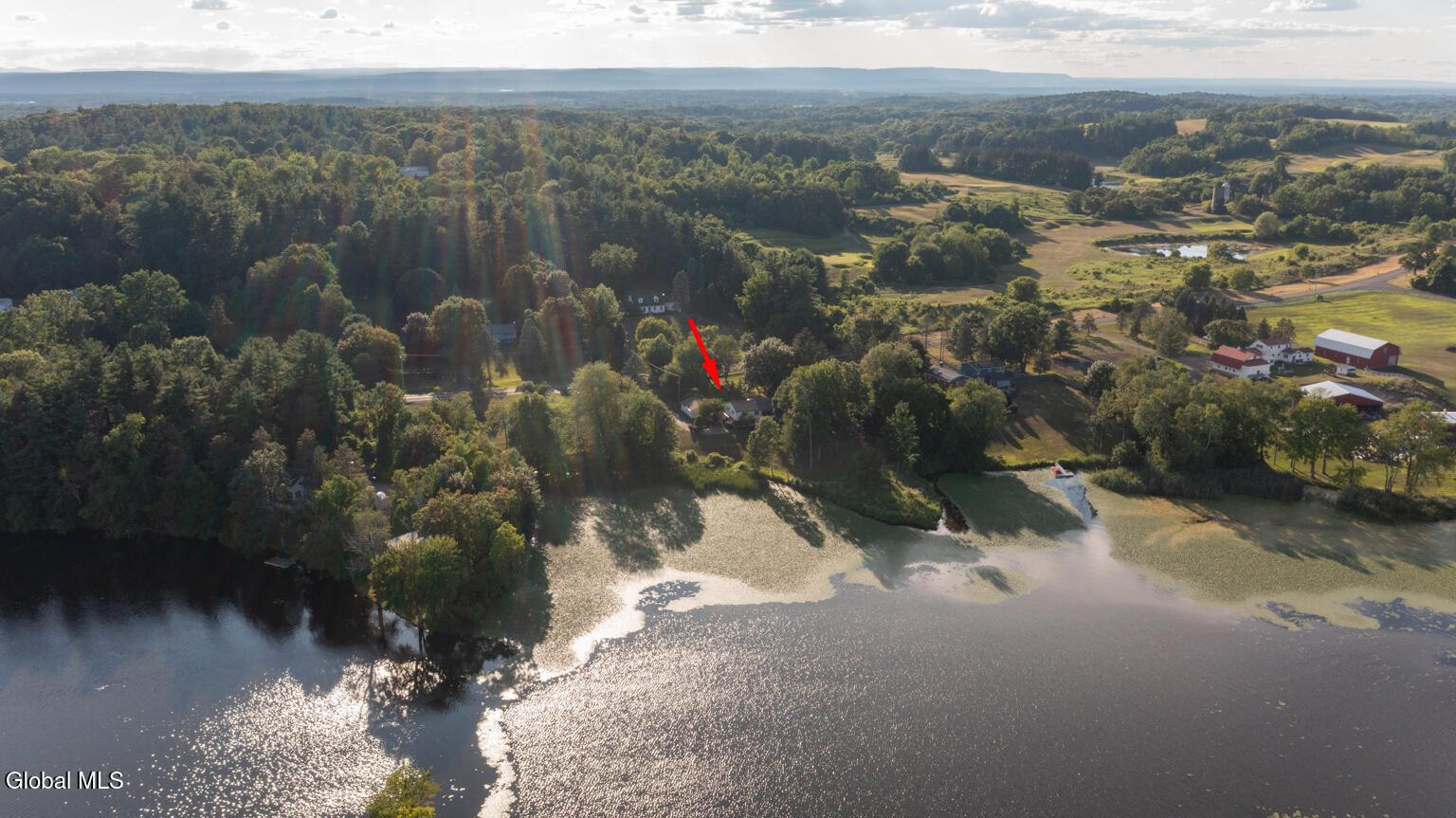 Kinderhook, New York 12184, United States, 3 Bedrooms Bedrooms, ,2 BathroomsBathrooms,Residential,Active,180691