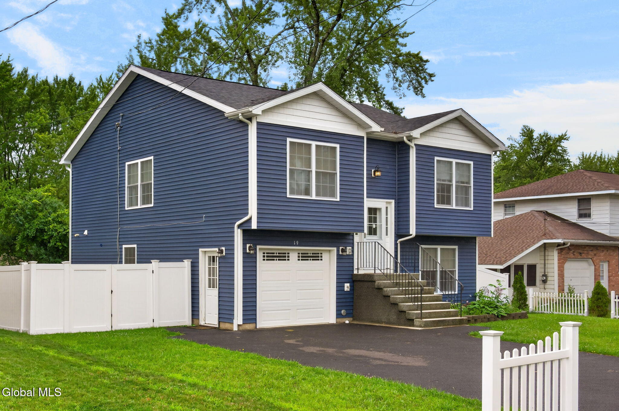 19 Start Avenue