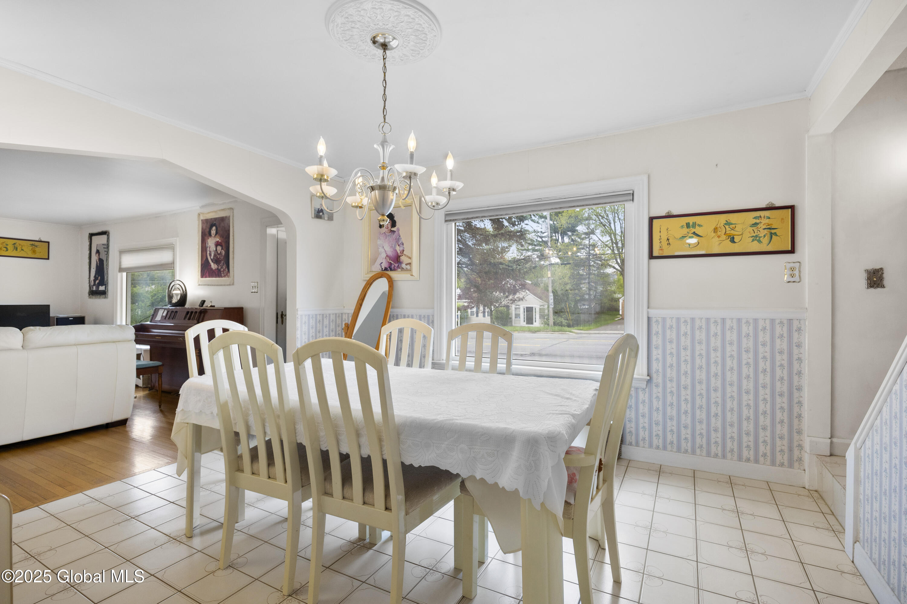 1834 Western Avenue, Albany, New York image 14