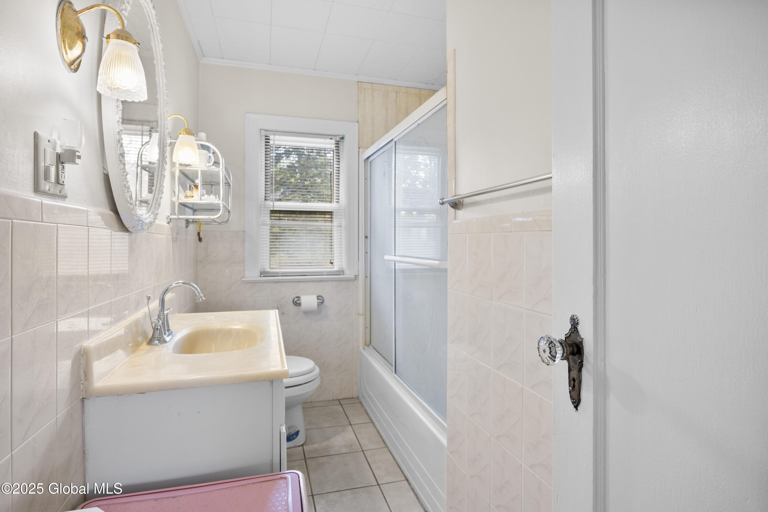 1834 Western Avenue, Albany, New York image 22