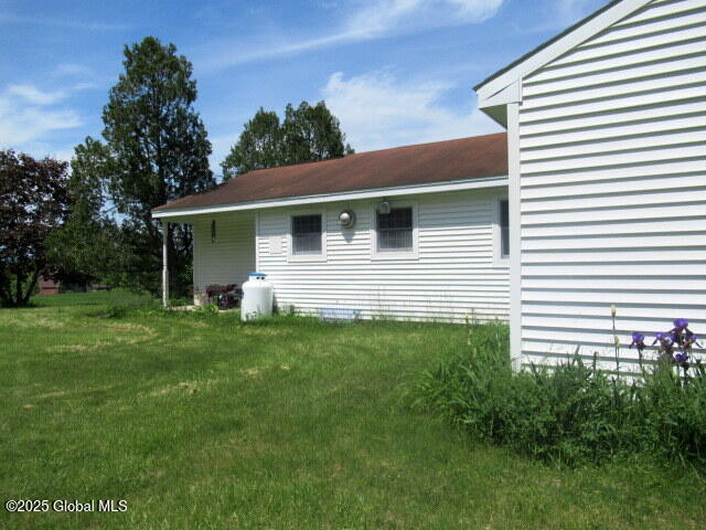 90 Blackhouse Road, Fort Edward, New York image 16