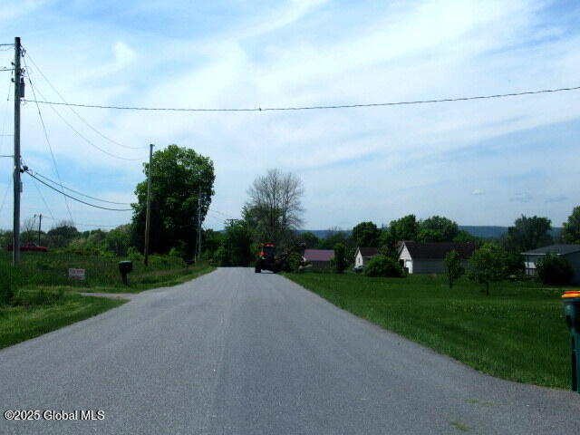90 Blackhouse Road, Fort Edward, New York image 4