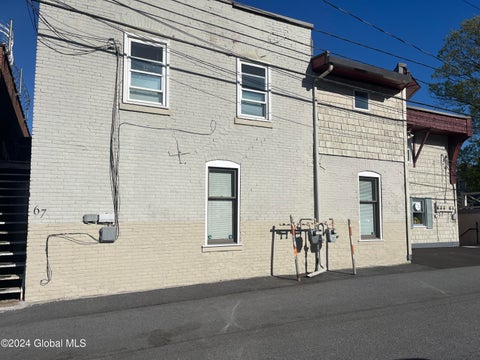 Apartment For Rent - 67 Long Alley<br/> Saratoga County, Saratoga Springs, NY 12866