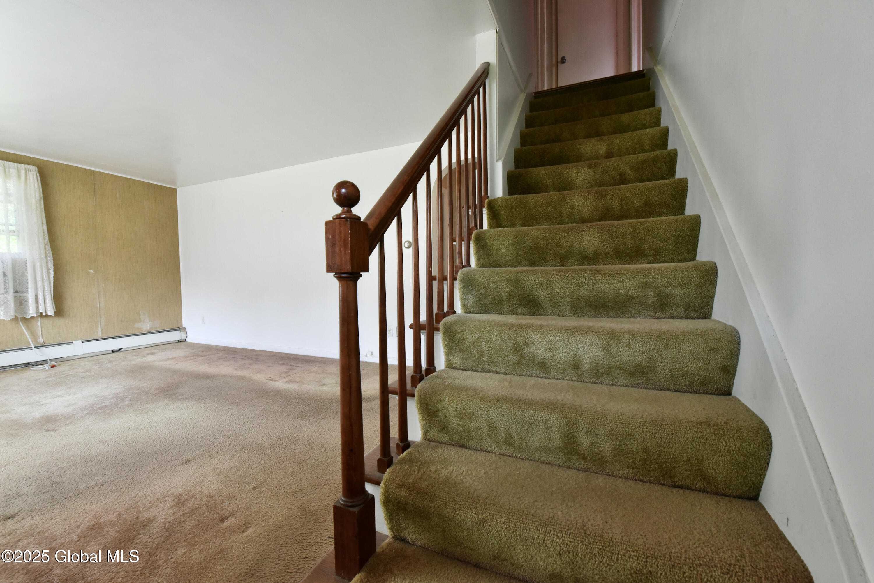 102 Willow Street, Guilderland, New York image 27