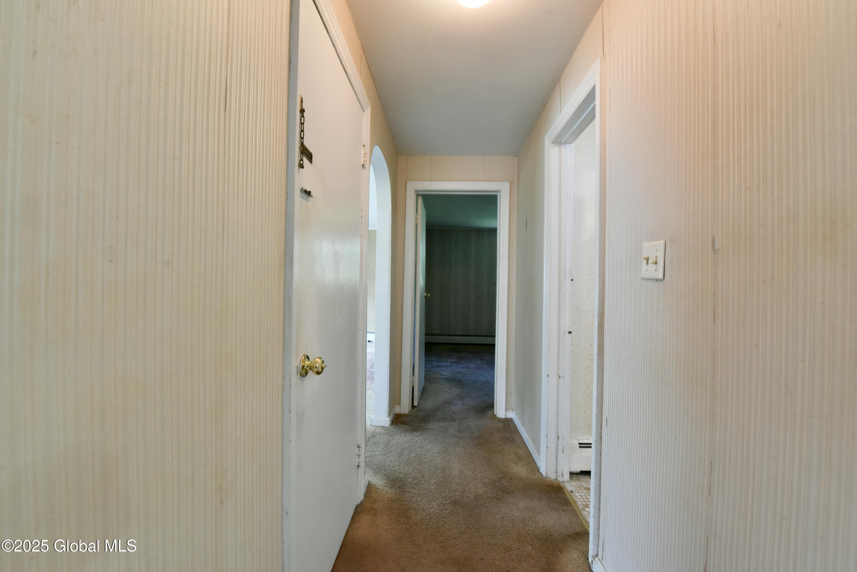 102 Willow Street, Guilderland, New York image 16