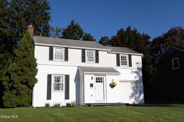 347 S MAIN AVE, ALBANY, NY 12209 - Image ef7a9b53c7dcb15efa623f892ee30b3e/695101860