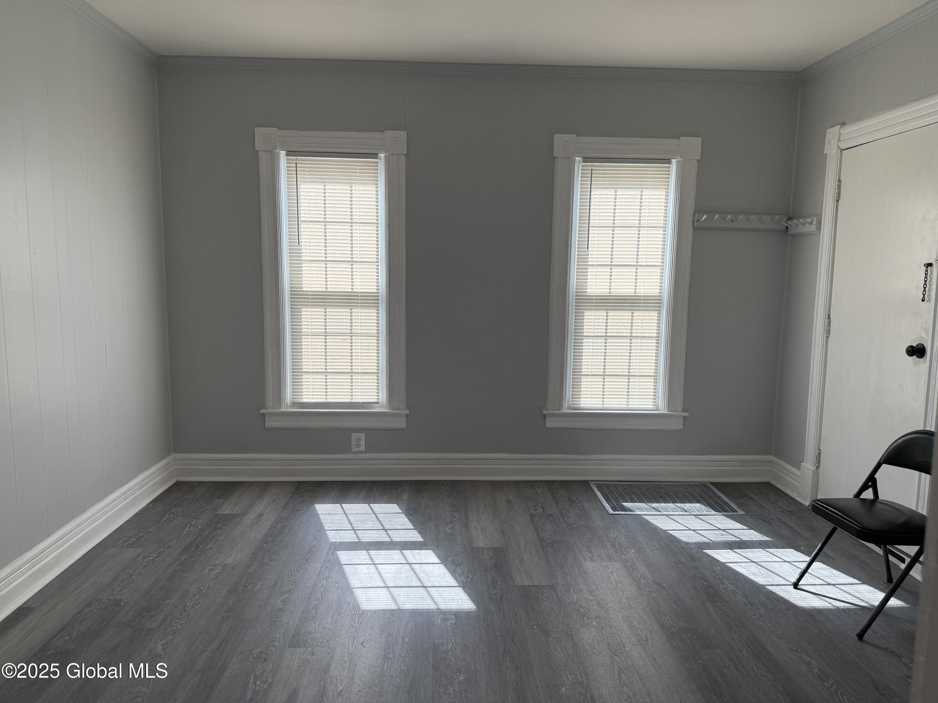 72 3rd Avenue, Gloversville, New York image 10