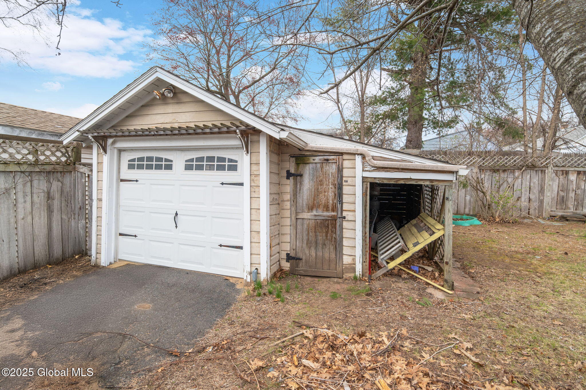 1833 Western Avenue, Albany, New York image 35