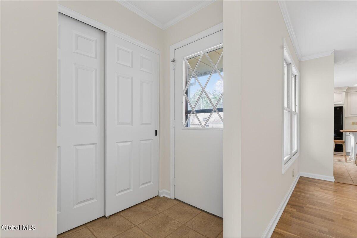 41 Commonwealth Drive