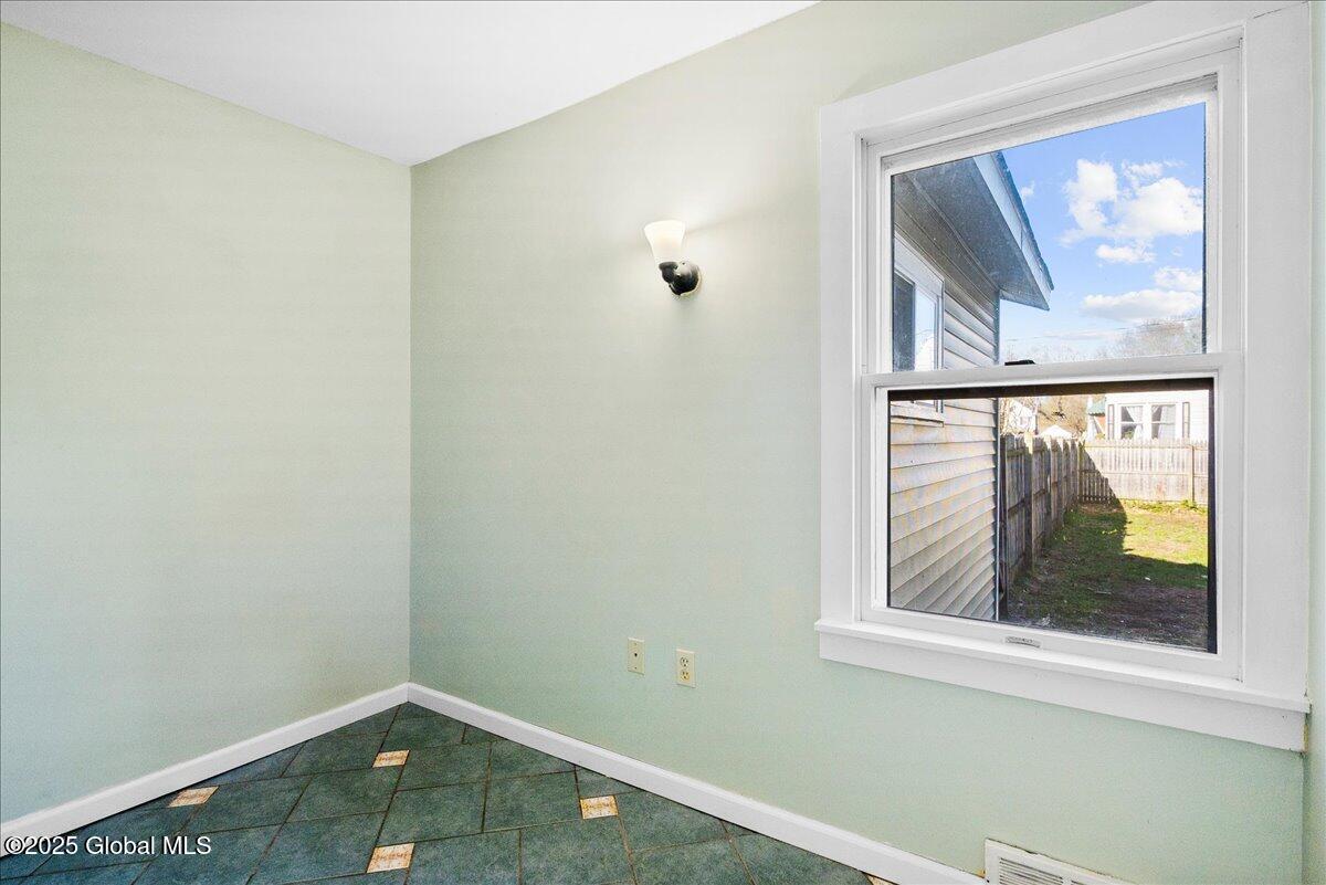 15 West Street, Hudson Falls, New York image 20