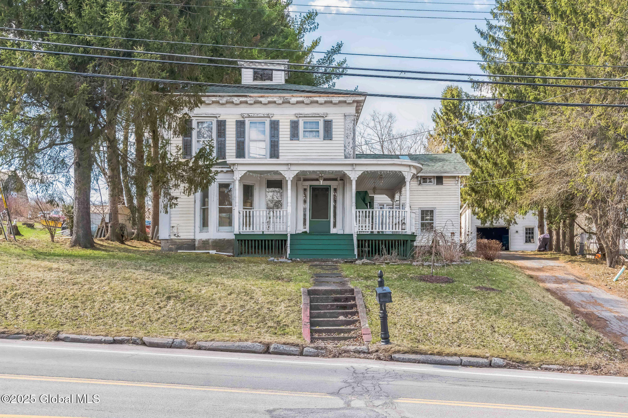 542 Highway Route 20, Sharon Springs, New York image 1