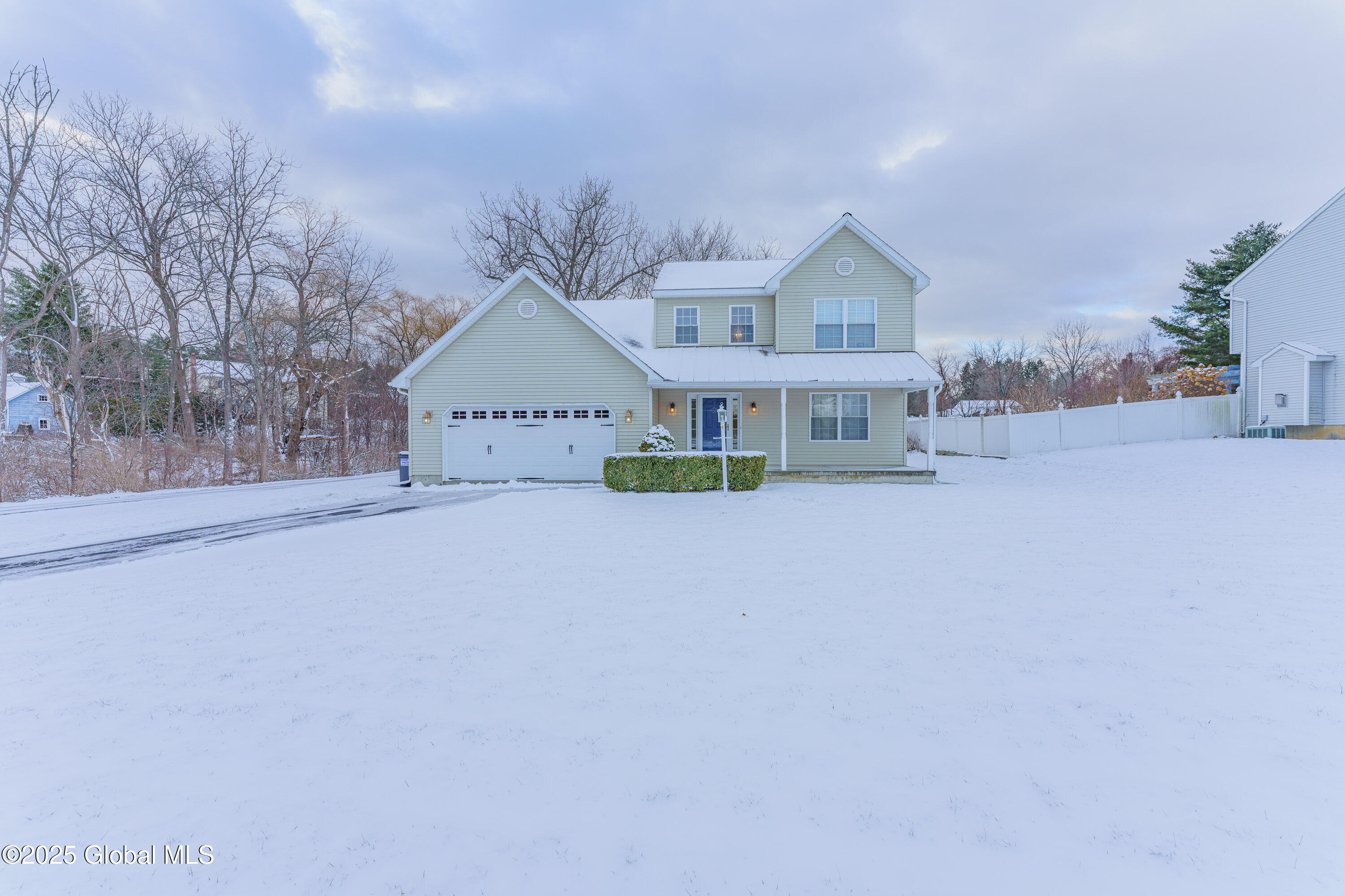 2184 River Road, Niskayuna, New York image 1