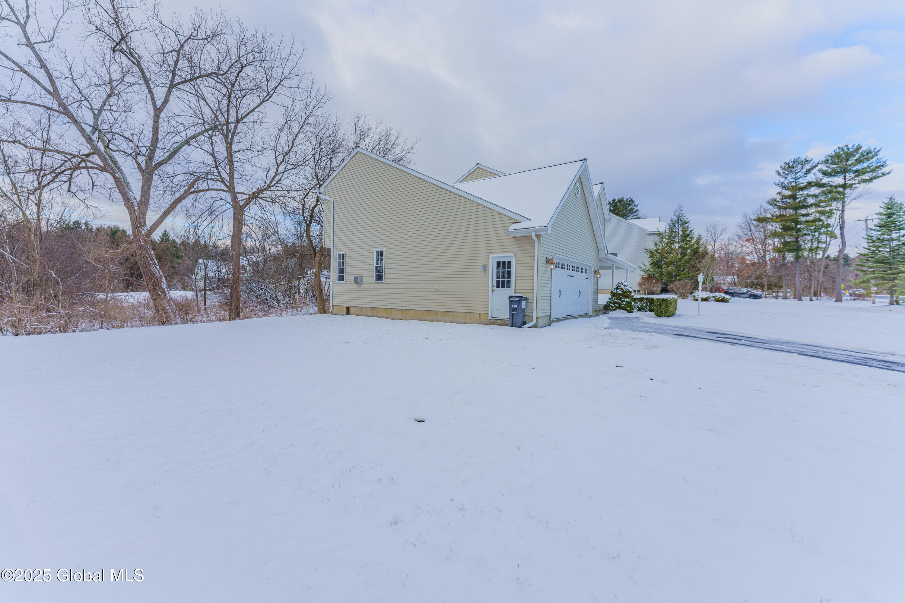 2184 River Road, Niskayuna, New York image 37