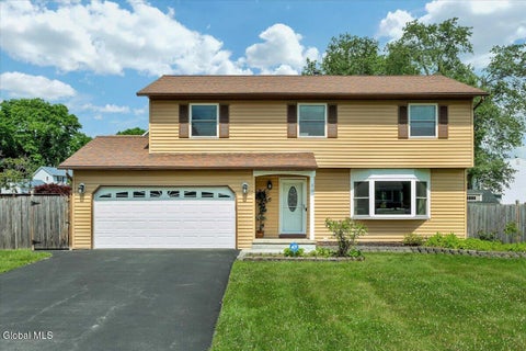 Photo for 15 Deer Path Drive