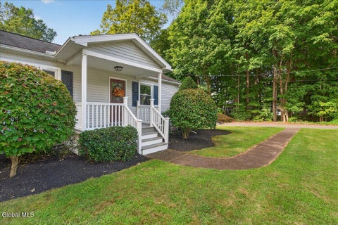 Photo for 540 Clifton Park Ctr Road